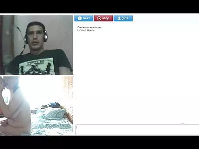 Sim Chick бере на жорсткий порно фільми зі змістом член